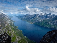 Gmina Troms, Góry, Chmury, Fiord Ersfjorden, Góra Skamtinden, Norwegia