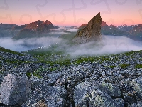 Góry, Mgła, Norwegia, Kamienie, Wschód słońca, Skały, Wyspa Senya