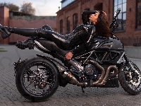 Motocykl, Kobieta, Ducati Diavel