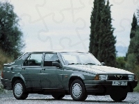 Alfa Romeo 75, Katalog