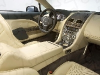 Aston Martin Rapide, Wnętrze