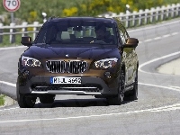 BMW X1, Przód, Halogeny