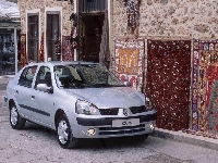 Clio 2, Srebrny Sedan