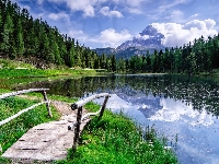 Trawa, Góry, Chmury, Włochy, Antorno Lake, Dolomity, Las, Mostek, Jezioro, Drzewa