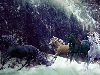 Góry, Konie, Śnieg, Drzewa