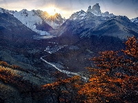 Jesień, Drzewa, Promienie słońca, Patagonia, Góry, Rzeka, Argentyna, Andy