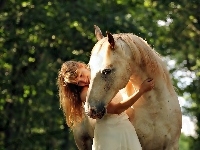 Kobieta, Koń