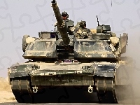 Abrams, M1A1, Kurz
