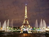 Paryż, Wieża Eiffla, Fontanny, Nocą
