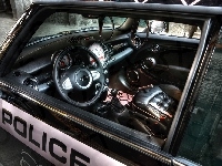 Police, Mini Clubman, Wnętrze