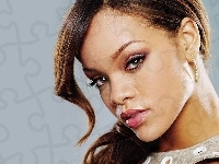 Zalotne, Rihanna, Spojrzenie