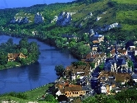 Miasto, Rzeka, Francja