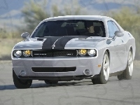Test, Dodge Challenger SRT8, Jazda