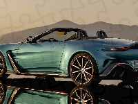 Aston Martin V12, Vantage