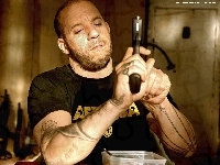 Vin Diesel, Babylon Ad, broń