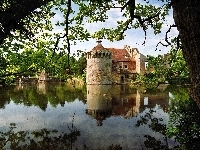 Scotney Castle, Staw, Anglia Dworek, Drzewa, Dworek, Hrabstwo Kent