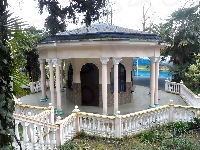 Balustrada, Altana, Basen, Drzewa