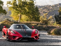 Czerwono-czarny, Koenigsegg Regera