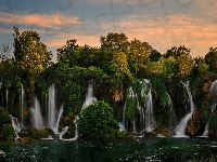 Drzewa, Bośnia i Hercegowina, Wodospady Kravica, Rzeka, Roślinność