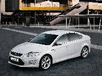 Ford Mondeo, MK4