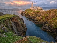 Fanad Head Lighthouse, Irlandia Północna, Portsalon, Skały, Zachód słońca, Latarnia morska, Chmury, Hrabstwo Donegal