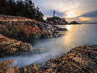 Drzewa, Cieśnina Strait of Georgia, Kanada, Latarnia morska Point Atkinson, Skały, Wschód słońca, Vancouver