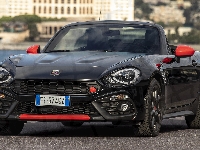 Czarny, Abarth 124 Spider