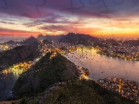 Domy, Morze, Zachód słońca, Rio de Janeiro, Chmury, Statki, Góry, Brazylia, Zatoka, Światła