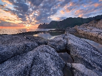 Tungeneset, Morze Północne, Norwegia, Zachód słońca, Skały, Wyspa Senja