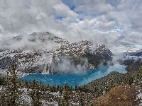 Góry Canadian Rockies, Las, Mgła, Kanada, Park Narodowy Banff, Jezioro Peyto, Chmury