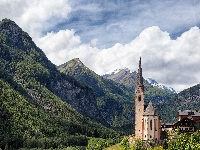 Lasy, Austria, Heiligenblut, Drzewa, Kościół św. Wincentego, Góry Alpy, Domy, Karyntia