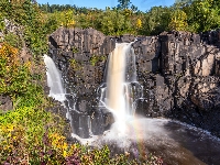 Skały, Stany Zjednoczone, Park stanowy Grand Portage, High Falls of the Pigeon River, Drzewa, Wodospad, Rzeka Pigeon River, Stan Minnesota