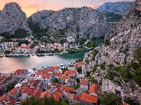 Skały, Miasto Omis, Domy, Chorwacja, Góry, Rzeka Cetina