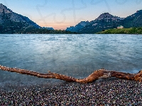 Alberta, Jezioro Upper Waterton Lake, Hotel Prince of Wales, Góry Skaliste, Kanada, Park Narodowy Waterton Lakes, Hotel Księcia Walii Prince of Wales