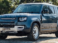 Land Rover Defender, 2021