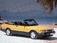 Żółty, Saab 900 Convertible