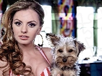 Alexandra Stan, Wokalistka, Piesek