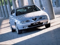 Alfa Romeo 166, filary