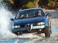 Alfa Romeo Crosswagon, Przód, Kierowca