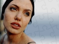 Angelina Jolie, niebieskie oczy