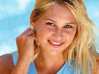 Anna Kournikova, Kobieta, buźka