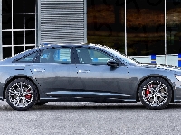 Audi S6, Sedan