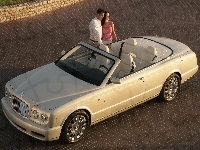 Bentley Azure, Para