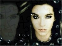 Bill Kaulitz, Tokio Hotel, kolczyk