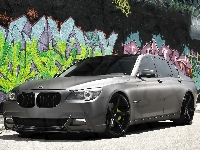 BMW M7 E65