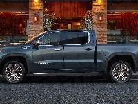 GMC Sierra Denali, Bok