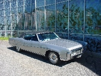 Buick Electra Park, Szyby