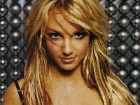 Buzia, Britney