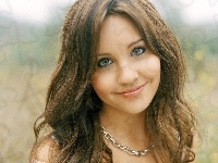 Amanda Bynes, Spojrzenie