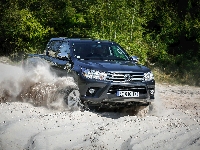 Toyota Hilux Double Cab 4x4, 2016